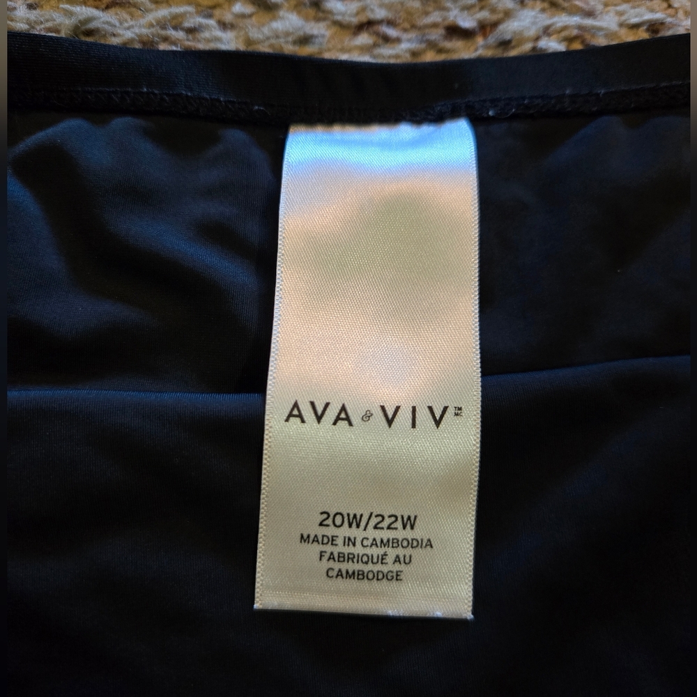 Ava & Viv Classic Black Swim Skort, Size 20W, Black, Perfect Shape - Picture 2 of 8